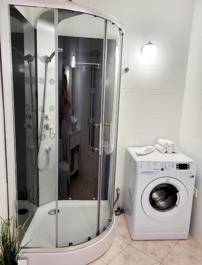 Amber Apartment Liepaja Bagian luar foto